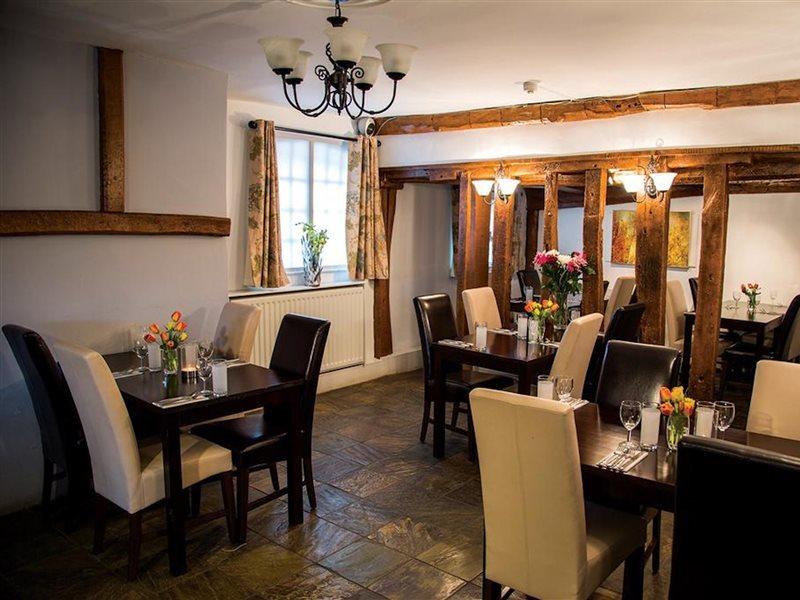 Stay And Relax At The Yew Tree Manuden Bagian luar foto
