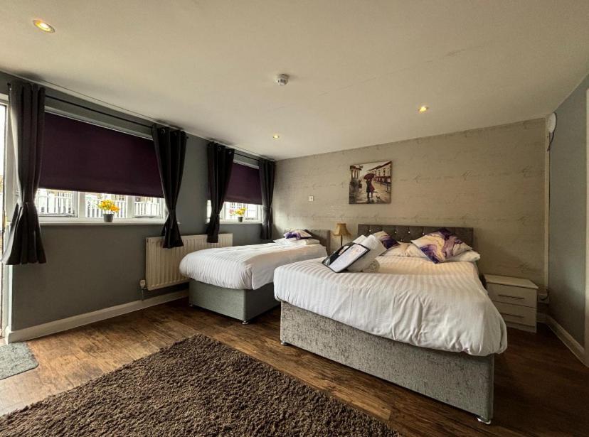 Stay And Relax At The Yew Tree Manuden Bagian luar foto