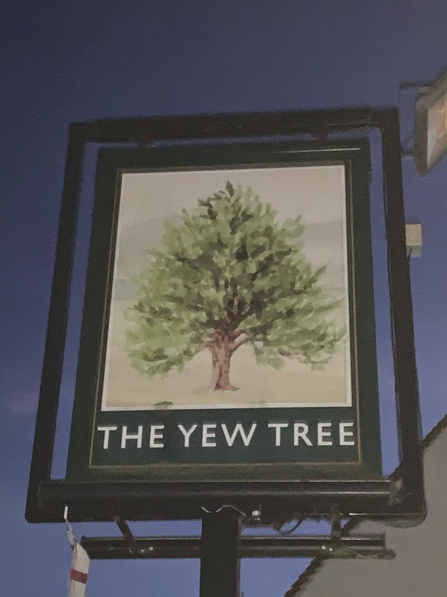 Stay And Relax At The Yew Tree Manuden Bagian luar foto