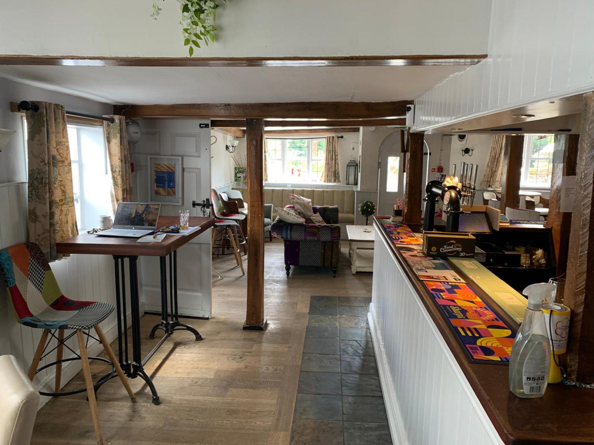 Stay And Relax At The Yew Tree Manuden Bagian luar foto